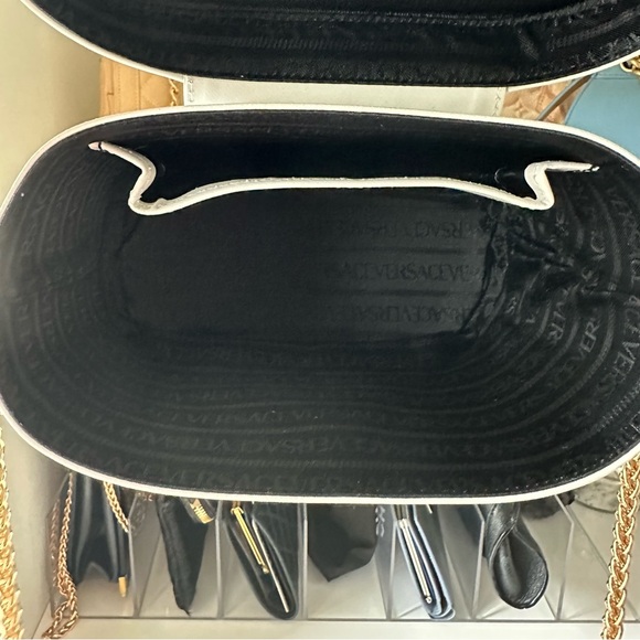 Gianni Versace sunburst vanity bag rare - Picture 9 of 16